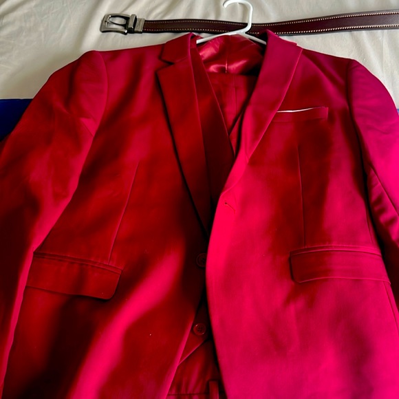 Red suit